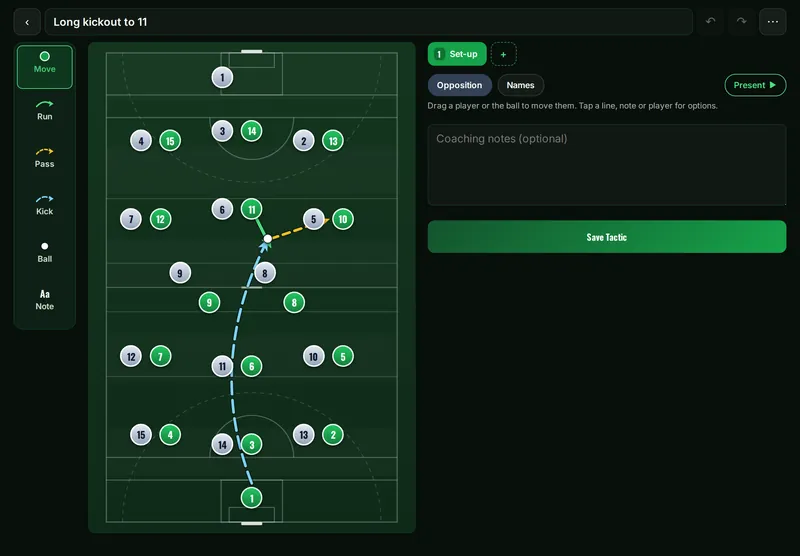 The tactics board: a long kickout option with players, run and kick arrows.